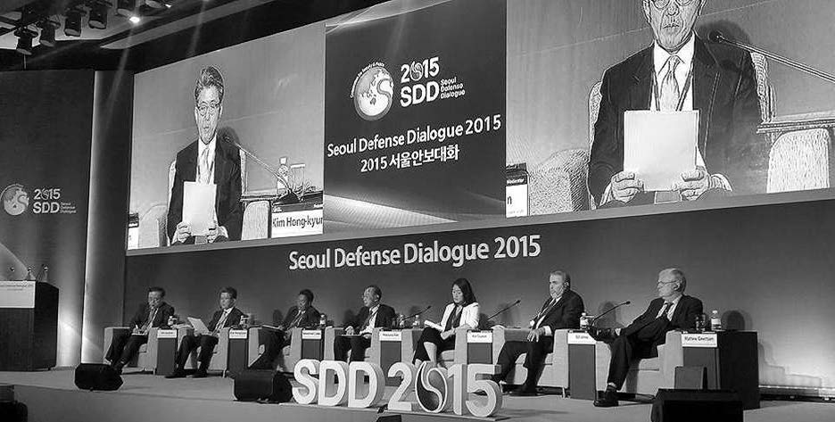 Professor Raymund Jose G. Quilop, Assistant Secretary of Strategic Assessment at the Philippines Department of National Defense (DND) (3rd from left) was one of six speakers at the third special session on nuclear nonproliferation moderated by Dr. Kim Sunghan, professor of international relations and director of the Ilman International Relations Institute (IIRI) at Korea University and former Vice Foreign Minister (leftmost).